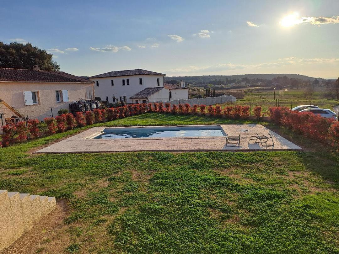Villa Familiale Avec Piscine, Jardin A 10 Mn D'Uzes Flaux Zewnętrze zdjęcie
